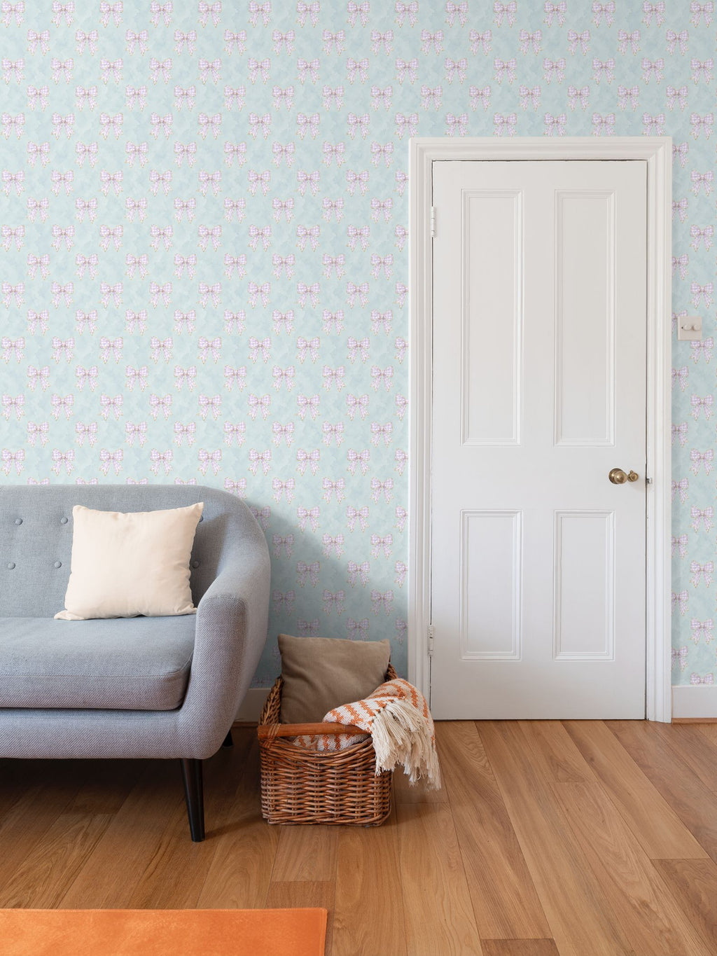 The lavender ribbon - children’s wallpaper